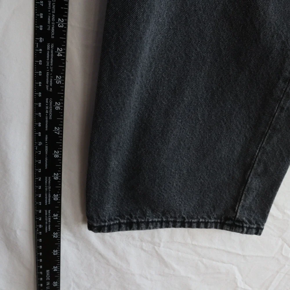 Levi's 501 Jeans Mens‎ 42x32 Original Fit Button Fly 5-Pocket Denim Black